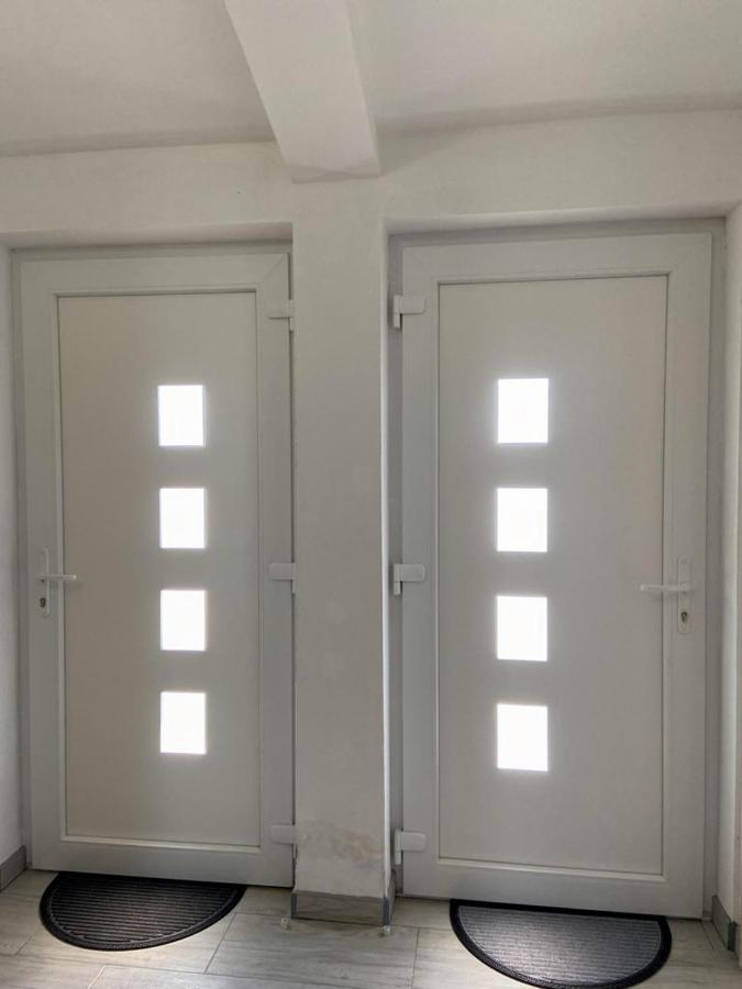 Apartmani Bolero - Obiteljski Odmor Vodice Exterior photo